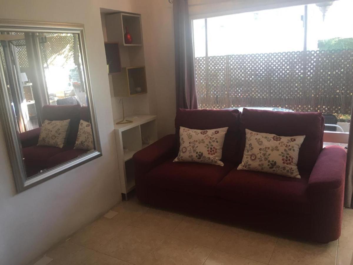 Apartamento - Estudio En Urbanizacion Parque La Carolina Marbella