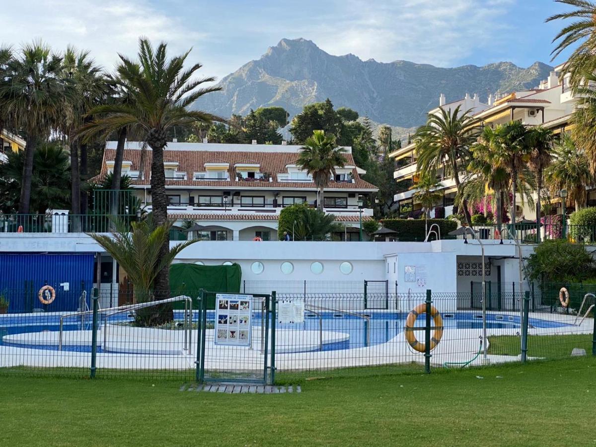 - Estudio En Urbanizacion Parque La Carolina * Marbella